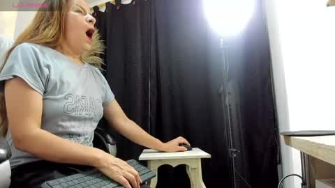 KARLYE online show from 07/10/26, 04:06