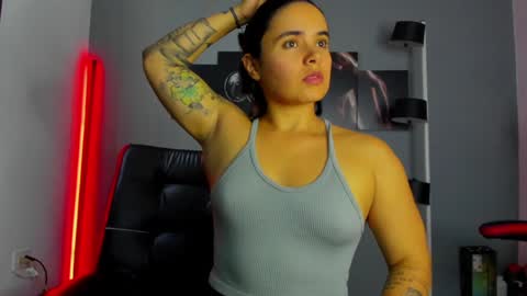   online show from 12/23/24, 10:01