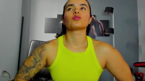   online show from 12/25/24, 06:41