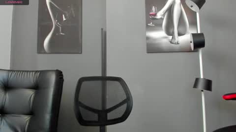   online show from 09/22/25, 04:31