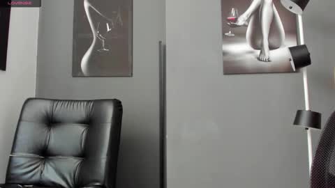   online show from 09/27/25, 02:22