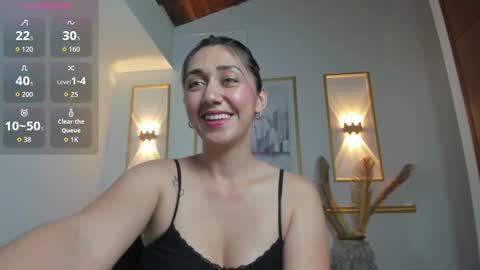 karlyy_ online show from 01/15/26, 07:06