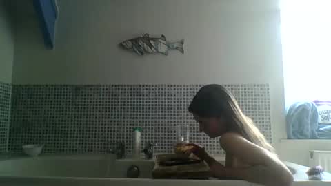 Karma Queen online show from 04/10/26, 11:37