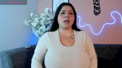 Snapshot of karo_linee chatting on 06/02/26, 12:07 karo_linee online show from 06/02/26, 12:07