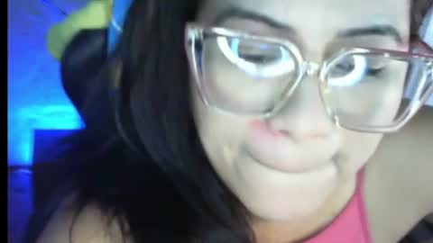 Snapshot of karol0022 chatting on 12/15/25, 12:53 karol0022 online show from 12/15/25, 12:53