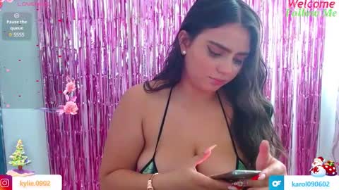 Snapshot of karol_09 chatting on 12/06/24, 07:01 karol 09 online show from 12/06/24, 07:01