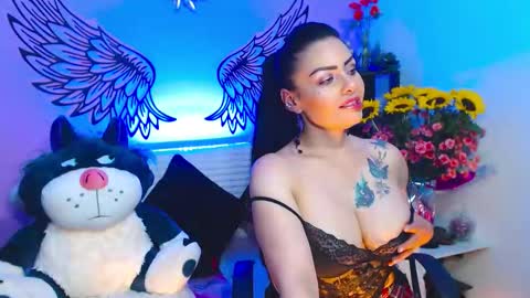 Karol Kenedy online show from 02/10/26, 06:39