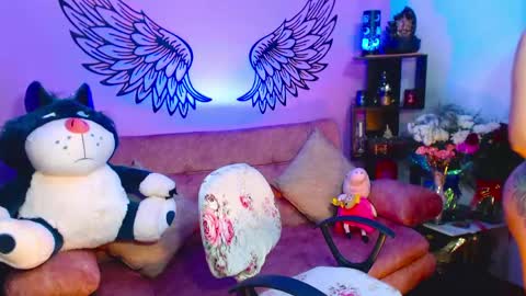 Snapshot of karol_kennedy chatting on 05/17/26, 06:11 Karol Kenedy online show from 05/17/26, 06:11