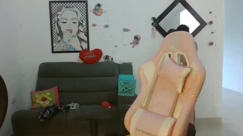    online show from 01/30/25, 01:21