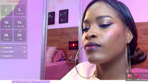 Snapshot of karol_scott1 chatting on 03/08/25, 01:39 KAROL SCOTT online show from 03/08/25, 01:39