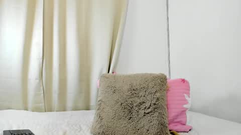 karol_w10 online show from 03/01/25, 01:43