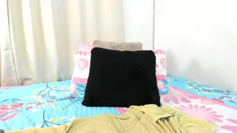 karol_w10 online show from 03/07/25, 10:54