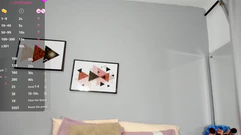 karol_w10 online show from 09/26/25, 06:01