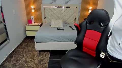 Karol and Luna online show from 02/11/26, 07:41