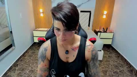 Karol and Luna online show from 03/18/26, 07:28