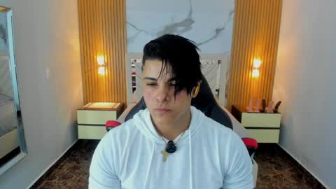 Karol and Luna online show from 05/25/26, 07:31