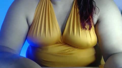 karolbb21 online show from 11/29/25, 10:24