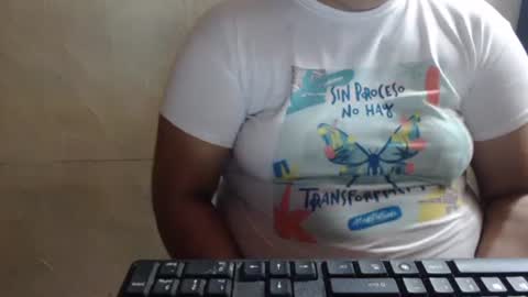 karolbb21 online show from 07/08/26, 11:37