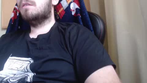 Snapshot of karolhorny96 chatting on 12/27/24, 12:23 Karol  online show from 12/27/24, 12:23