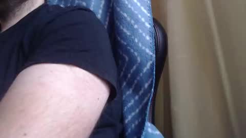 Snapshot of karolhorny96 chatting on 02/01/25, 01:30 Karol  online show from 02/01/25, 01:30