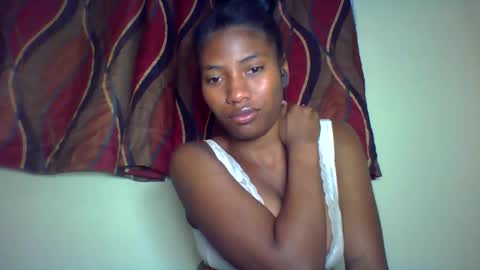 karoliee online show from 06/03/26, 04:56