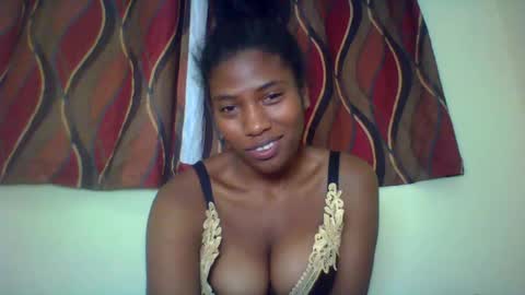 karoliee online show from 06/11/26, 09:35