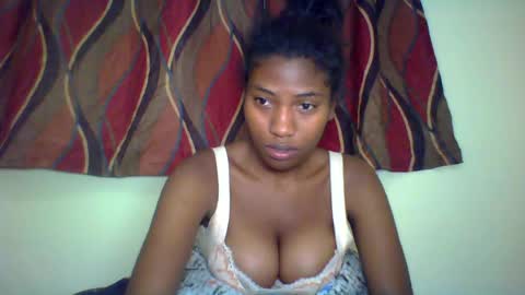 karoliee online show from 07/06/26, 03:14
