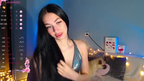 Kira online show from 03/23/26, 02:15