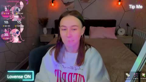 Karolina online show from 04/11/26, 01:32
