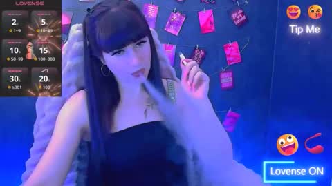 Caroline online show from 04/07/26, 05:41