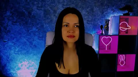 Karolina online show from 03/04/26, 12:11