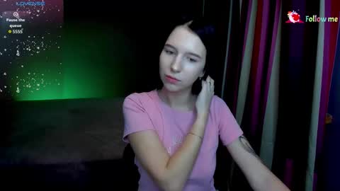 Karolina online show from 12/01/25, 06:51