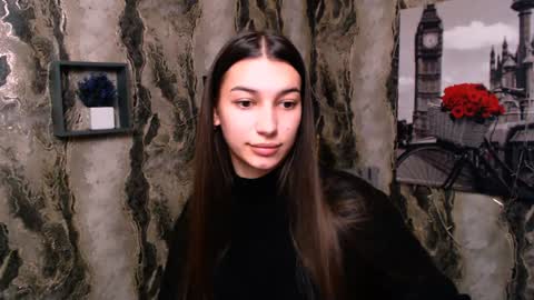 Karolina online show from 12/24/24, 10:11