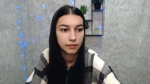 Karolina online show from 02/17/25, 06:42