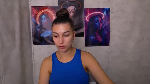 Karolina online show from 09/21/25, 05:31