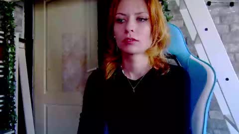 karoline121 online show from 03/08/25, 08:00