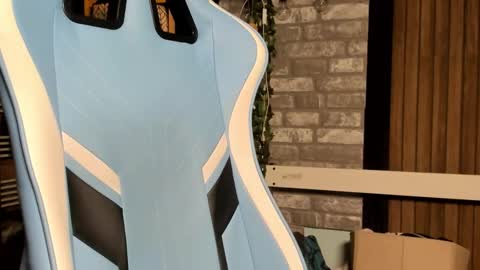 karoline121 online show from 09/22/25, 08:00