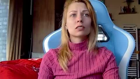 karoline121 online show from 03/06/26, 02:13