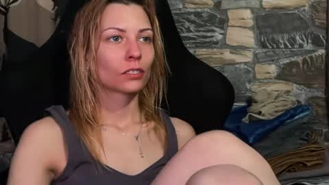 karoline121 online show from 03/24/26, 06:57