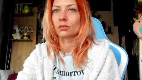 karoline121 online show from 05/04/26, 04:08