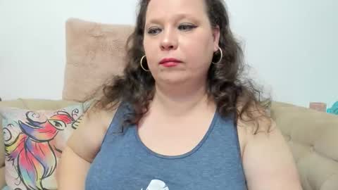 Snapshot of karolinejoyy chatting on 01/16/26, 07:29 KarolineJoyy online show from 01/16/26, 07:29