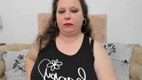 Snapshot of karolinejoyy chatting on 02/28/26, 02:01 KarolineJoyy online show from 02/28/26, 02:01