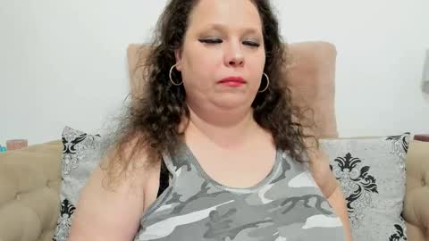 Snapshot of karolinejoyy chatting on 03/04/26, 09:10 KarolineJoyy online show from 03/04/26, 09:10