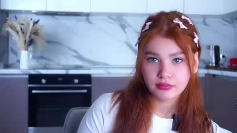 lina online show from 12/19/25, 11:28