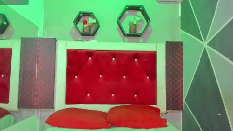 Karol online show from 09/10/25, 11:32