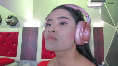 Karol online show from 04/27/26, 11:52