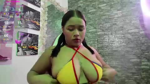Snapshot of karoll__sex chatting on 06/12/26, 12:59 KAROLL online show from 06/12/26, 12:59