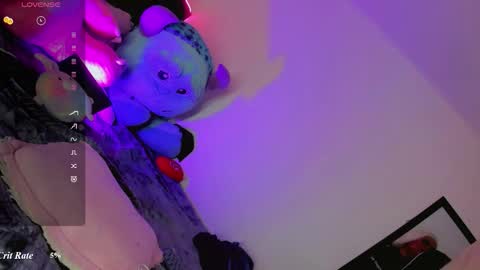 Snapshot of karoll_scoott chatting on 04/23/26, 01:51 karol online show from 04/23/26, 01:51