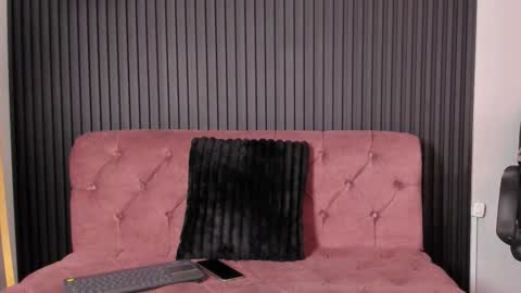 karolwest_ online show from 01/09/26, 12:30