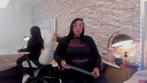 Snapshot of karolwestt chatting on 10/02/25, 03:08 karolwestt online show from 10/02/25, 03:08